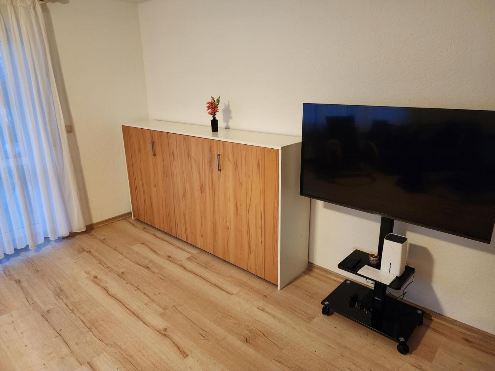 Ferienwohnung Julija Riedheim Hilzingen Eksteriør billede